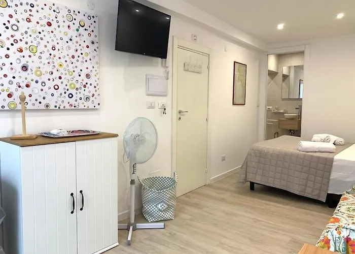 Апартаменты Cavour 80 *